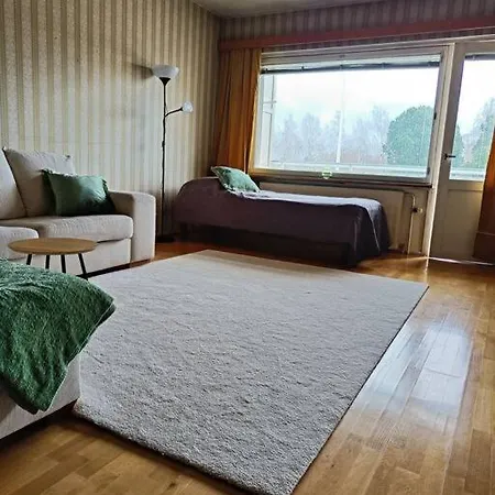 Apartamento Iso Kolmio, Mahtavalla Jokinaekymaellae Joensuu